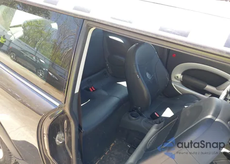 2003 Mini Cooper z USA, uszkodzony, nr VIN WMWRC33463TC41773